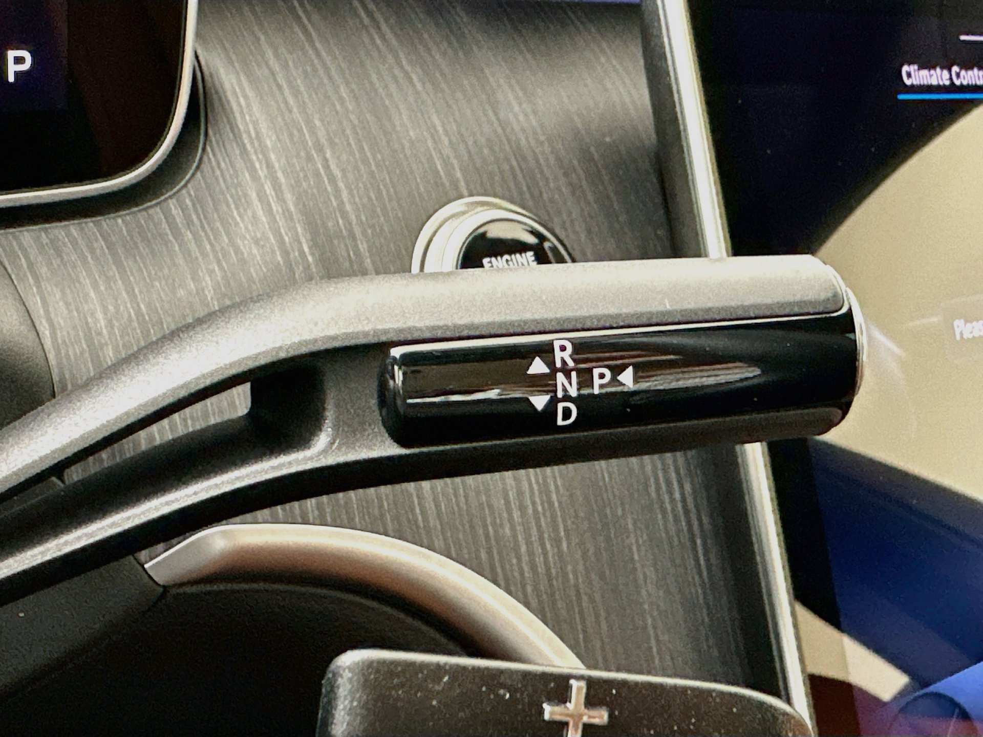 Used 2025 Mercedes-Benz C 300 Sedan image 17