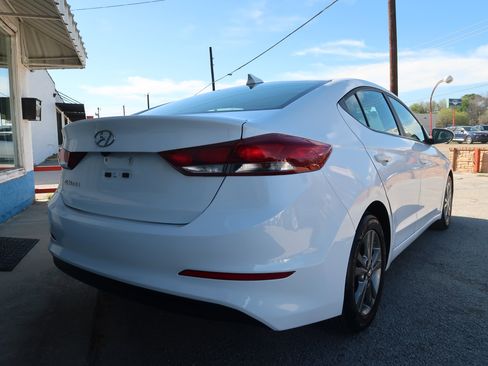 Used 2018 Hyundai Elantra SEL image 8