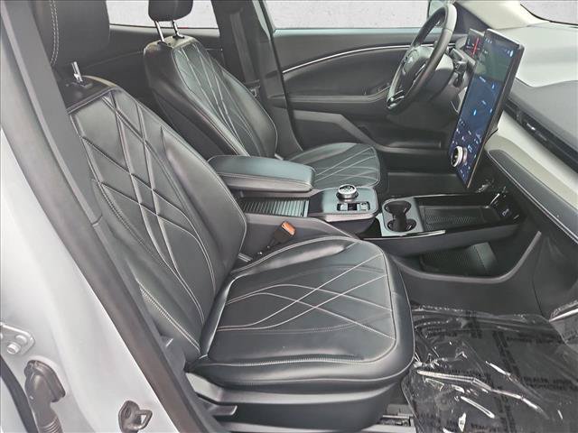Used 2023 Ford Mustang Mach-E Select RWD image 21