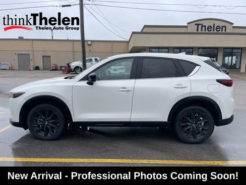 Used 2024 MAZDA CX-5 Carbon Edition image 4