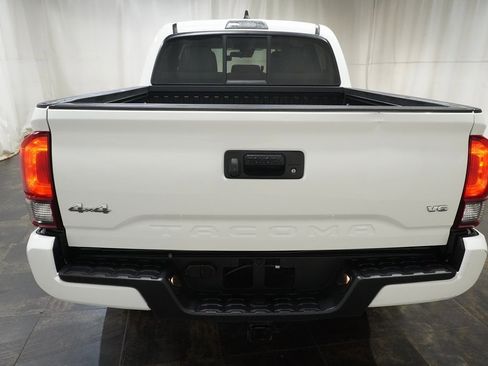 Certified 2023 Toyota Tacoma SR image 5
