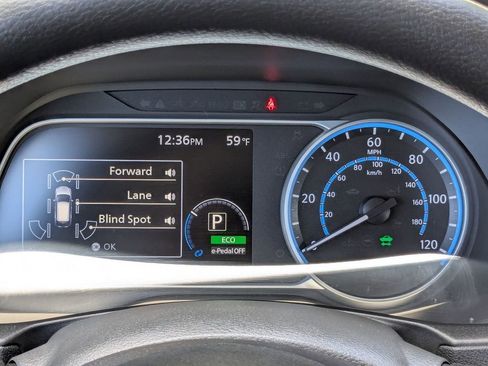 Certified 2023 Nissan Leaf S FWD image 18