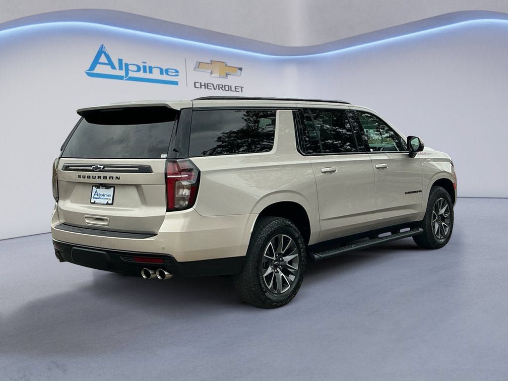 Used 2024 Chevrolet Suburban Z71 w/ Off-Road Capability Package AWD/4WD image 5