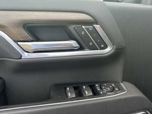 Used 2026 Chevrolet Silverado 2500 High Country w/ Midnight Edition image 26