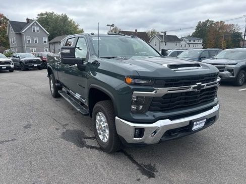 New 2026 Chevrolet Silverado 3500 LT AWD/4WD image 7