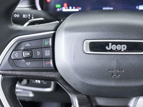 Used 2021 Jeep Grand Cherokee L Limited w/ Trailer Tow Group (B) AWD/4WD image 11