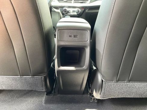 Used 2024 Chevrolet Trax LT FWD image 31