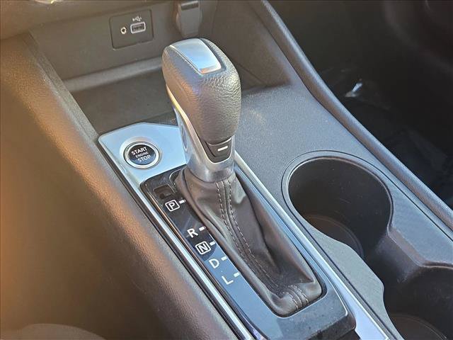 Used 2024 Nissan Altima 2.5 S FWD image 12