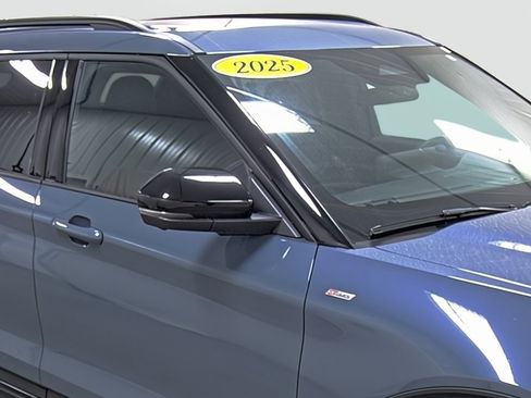 Used 2025 Ford Explorer ST-Line AWD/4WD image 15