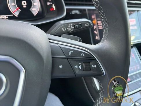 Used 2021 Audi Q8 Premium Plus w/ Premium Plus Package image 14
