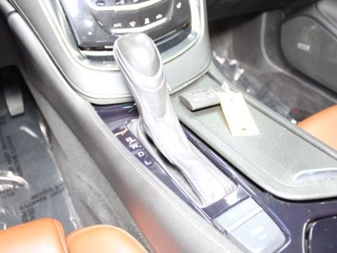 Used 2014 Cadillac ELR w/ Luxury Package image 13