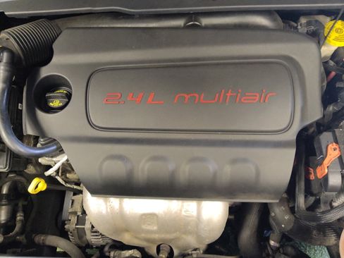 Used 2020 Jeep Compass Limited FWD image 30
