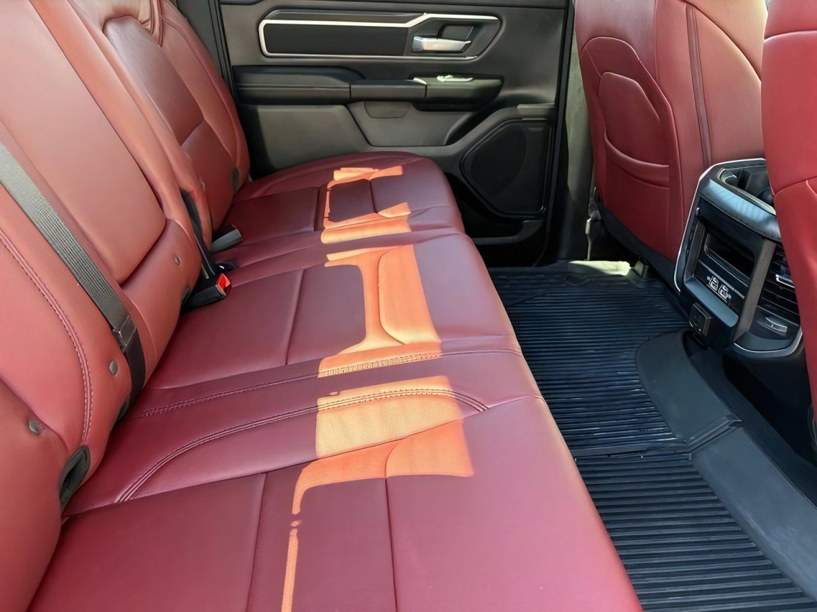 Used 2025 RAM 1500 Big Horn AWD/4WD image 13