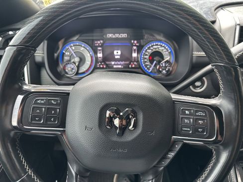 Used 2022 RAM 2500 Limited AWD/4WD image 31
