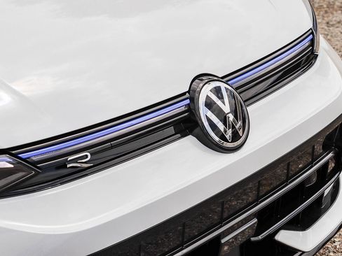 New 2026 Volkswagen Golf AWD/4WD image 5