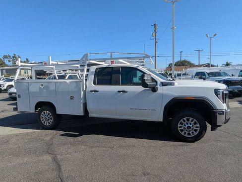 New 2026 GMC Sierra 2500 Pro w/ Convenience Package RWD image 5