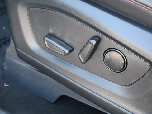 New 2026 Ford Explorer ST-Line w/ ST-Line Street Pack RWD image 33