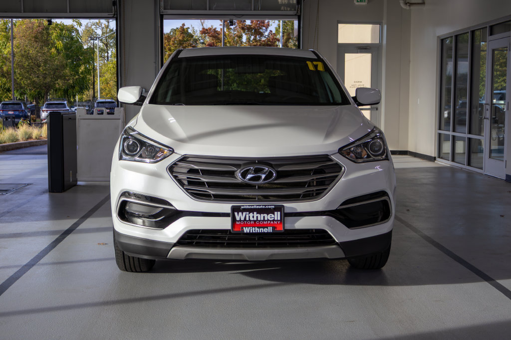 Used 2017 Hyundai Santa Fe Sport AWD/4WD image 4