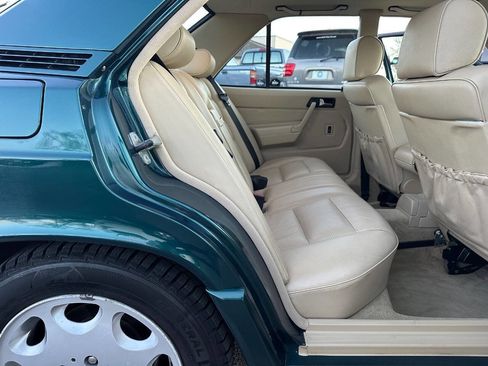 Used 1993 Mercedes-Benz 190 E 2.3 image 37