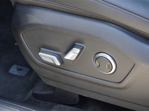 Used 2025 Hyundai Santa Fe SEL image 19