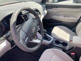 Used 2020 Hyundai Elantra SE image 6