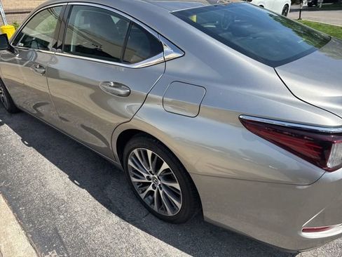 Used 2020 Lexus ES 350 w/ Premium Package image 3