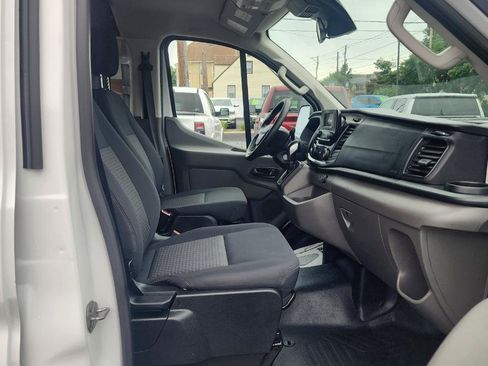 Used 2025 Ford Transit 250 Low Roof w/ Exterior Upgrade Package RWD image 12