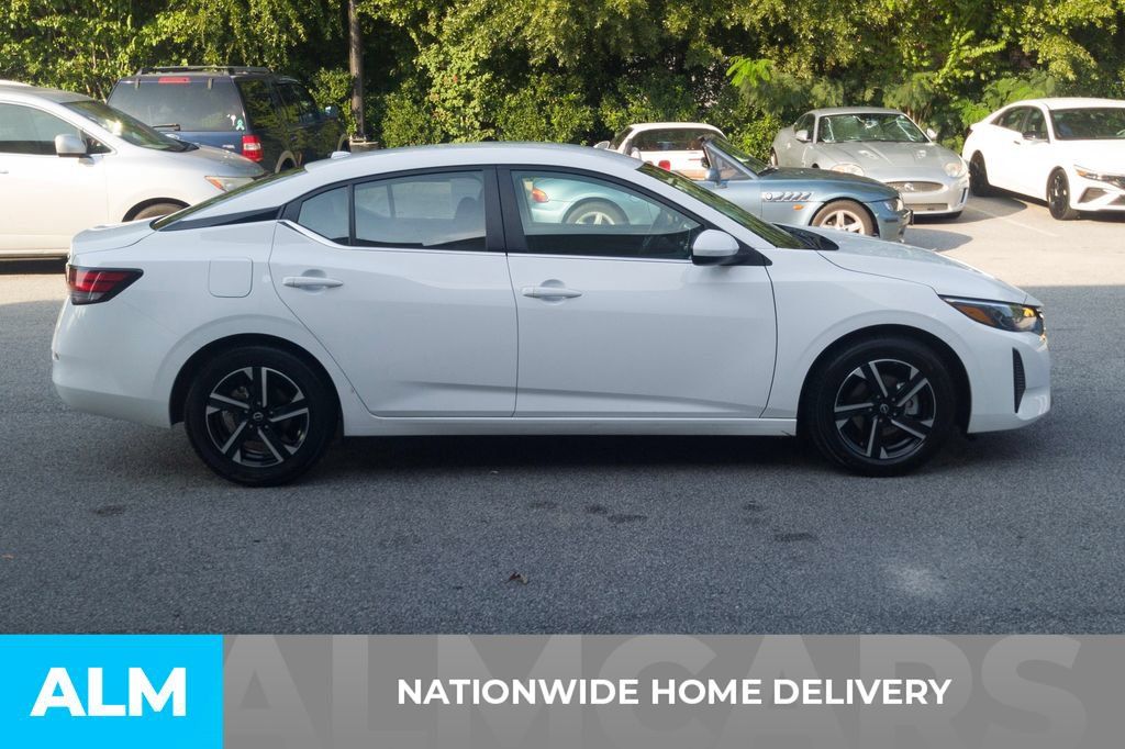 Used 2024 Nissan Sentra SV FWD image 4