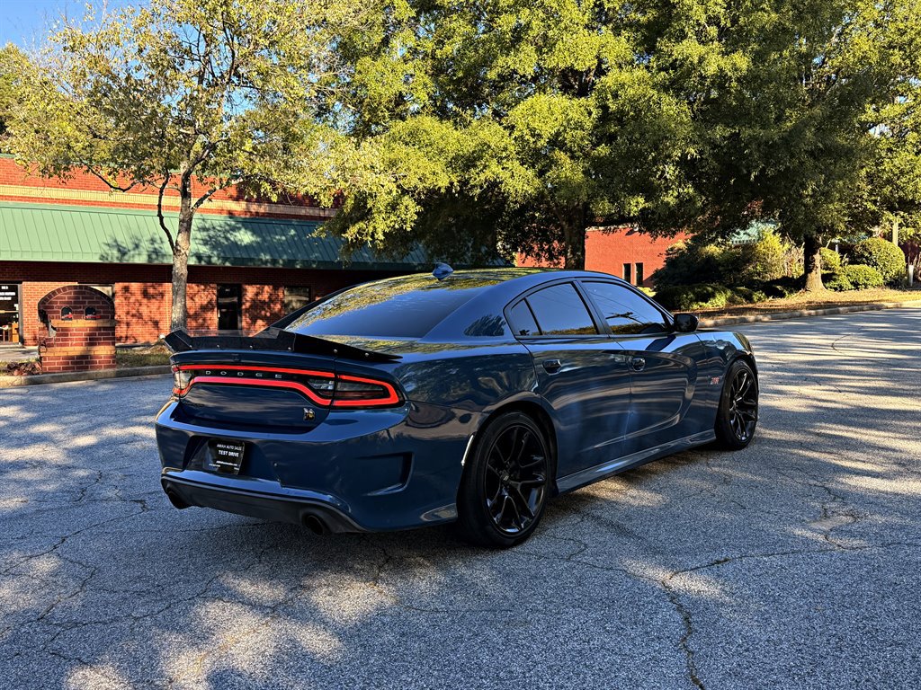 Used 2021 Dodge Charger Scat Pack RWD image 5