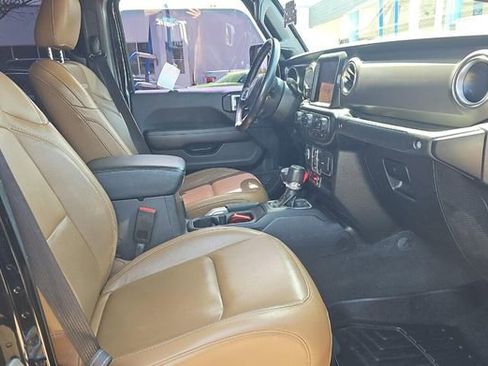 Used 2022 Jeep Gladiator Rubicon w/ Trailer Tow Package image 6