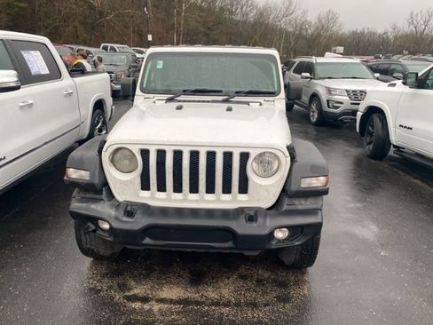 Used 2021 Jeep Wrangler Unlimited Sport w/ Cold Weather Group image 3