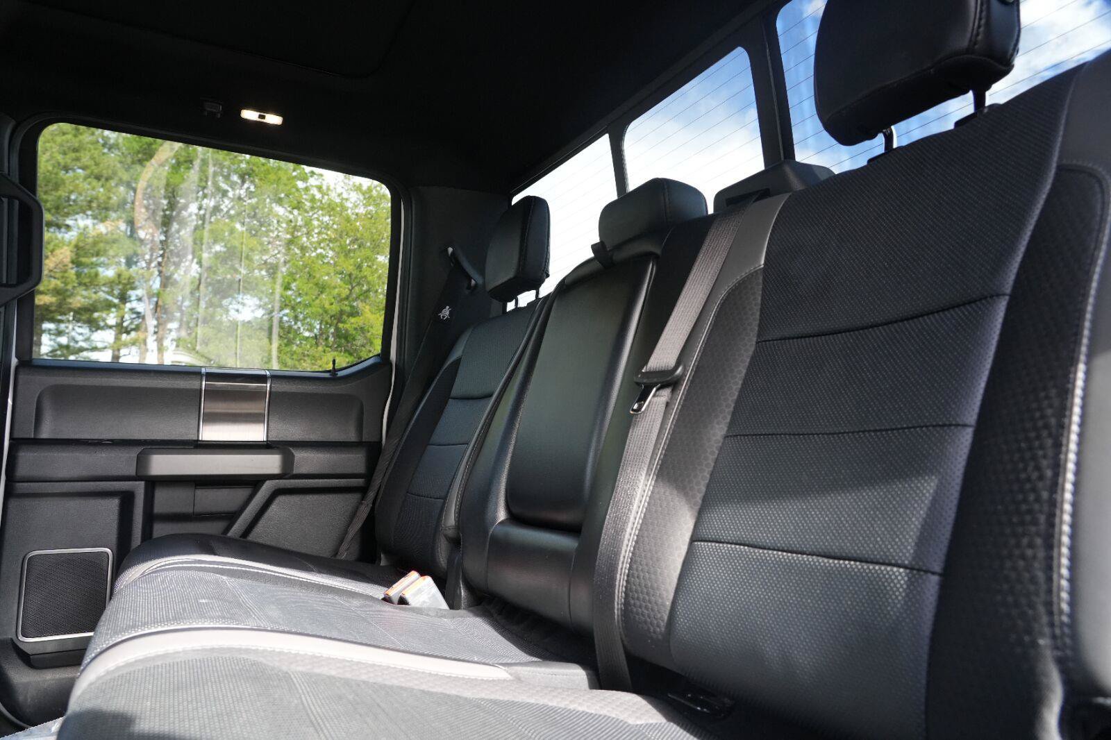 Used 2019 Ford F150 Raptor w/ Equipment Group 802A Luxury AWD/4WD image 17