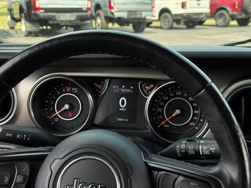Used 2020 Jeep Wrangler Sport AWD/4WD image 15
