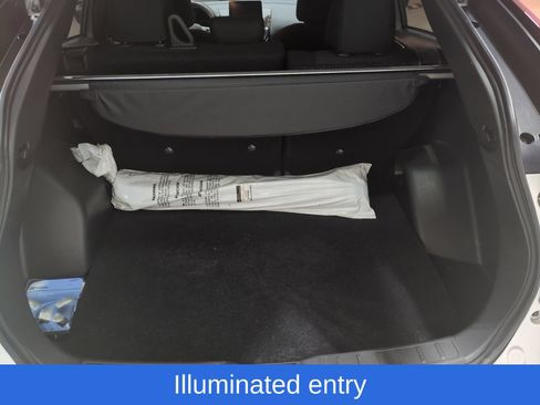 Used 2024 Mitsubishi Eclipse Cross LE AWD/4WD image 13