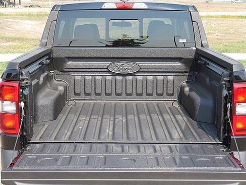 New 2025 Ford Maverick Lariat w/ Black Appearance Package AWD/4WD image 34