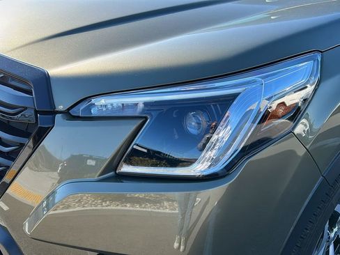 Certified 2023 Subaru Forester Premium image 4