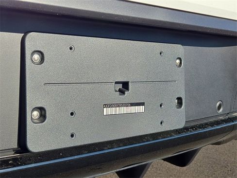 New 2026 Mercedes-Benz GLE 450 4MATIC Coupe image 36