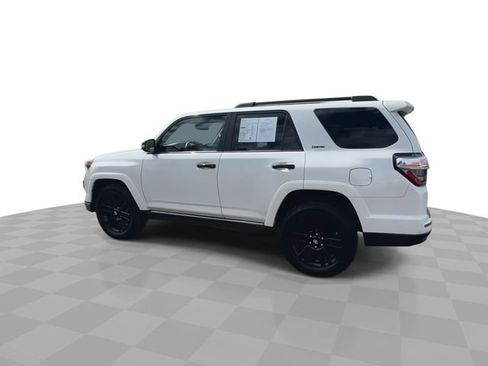 Used 2021 Toyota 4Runner Nightshade AWD/4WD image 6