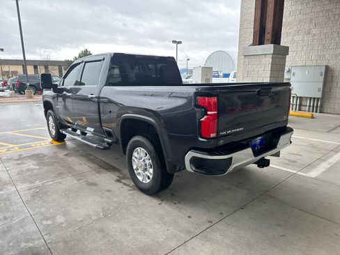 Used 2024 Chevrolet Silverado 3500 LTZ w/ LTZ Premium Package image 6