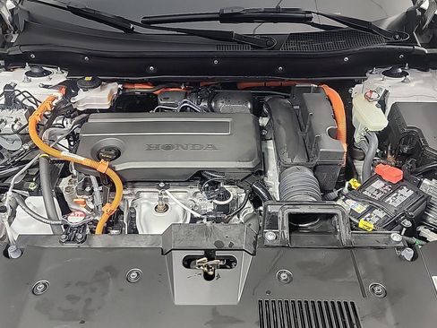 Certified 2025 Honda CR-V Sport Touring image 15