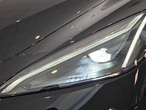 Certified 2024 Chevrolet Corvette Stingray Premium Cpe image 39