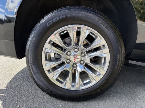 Certified 2024 GMC Yukon XL Denali image 15