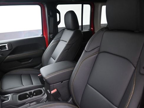 New 2025 Jeep Wrangler Sahara image 9