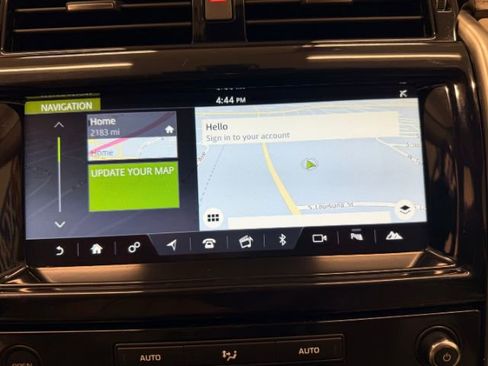 Used 2017 Land Rover Discovery HSE AWD/4WD image 48