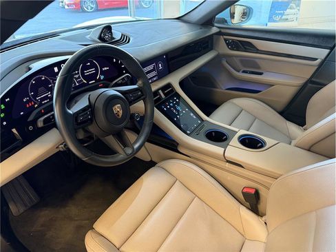Used 2023 Porsche Taycan 4S image 11
