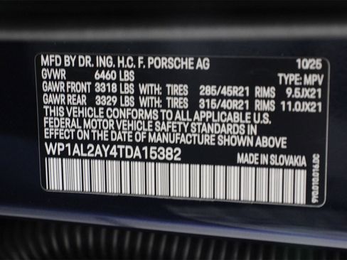 New 2026 Porsche Cayenne S image 24