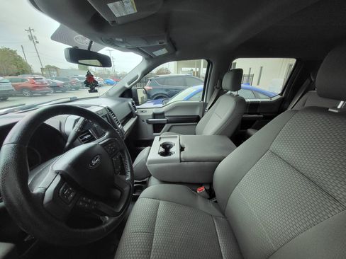 Used 2015 Ford F150 XLT w/ Equipment Group 302A Luxury image 10