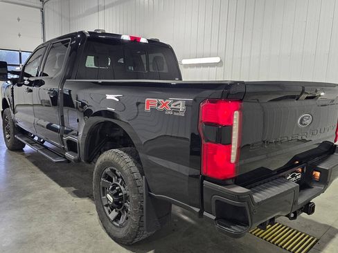 Used 2024 Ford F350 Lariat w/ Sport Appearance Package AWD/4WD image 4