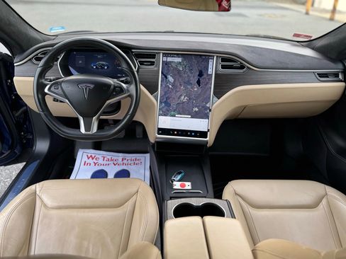 Used 2016 Tesla Model S 90D image 19