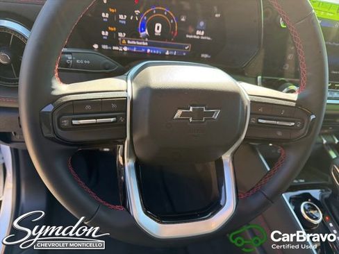 Certified 2025 Chevrolet Colorado Z71 w/ Technology Package AWD/4WD image 12
